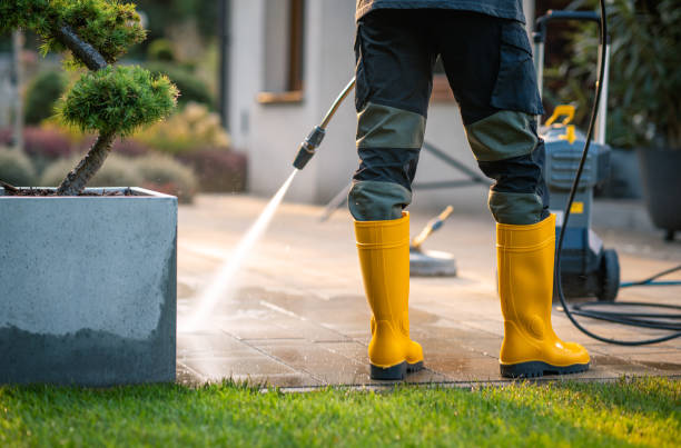Best Commercial Pressure Washing  in Frenchtown, NJ
